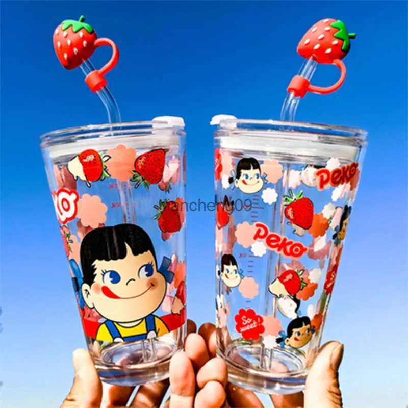 Strawberry Mug Słomka Słomka Puchar Dziewczęta Puchar Woda Puchar Woda ze słomką LID Student Water Cup Puchar Japońskiej Skali słomy Przezroczysty kubek L230620