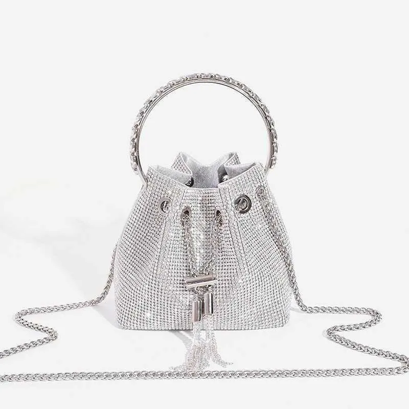 Bolsas de ombro em demanda Bolsa de ombro de diamante Bolsa de grife feminina Bolsa de balde de diamante Bolsa de mão com borla cravejada Luxos de mão Bolsa de mensageiro de qualidade Bolsa