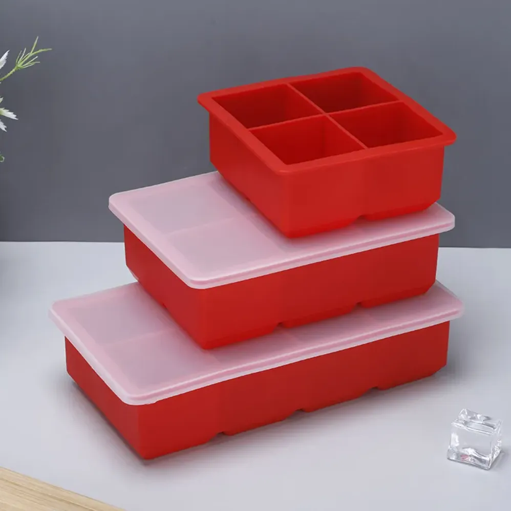 Bar Tools Stampi quadrati per ghiaccio in silicone con coperchio antipolvere Vassoio per ghiaccio Stampo per cubetti di ghiaccio quadrati di grande capacità Colori della miscela G0628