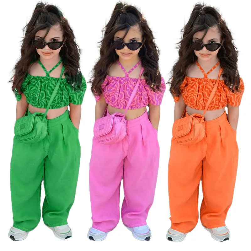 Pijamas Qunq Summer Girls Hang a Neck Off Shoulder Plisado Mangas abullonadas Top Pantalones rectos 2 piezas Set Casual Kids Clouthes Edad 3 T 8T 230628