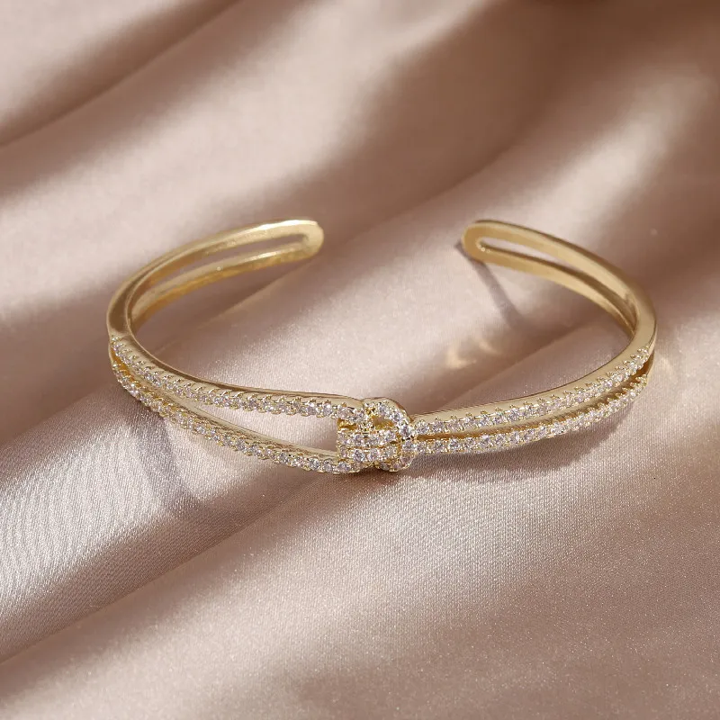 Elegant Palatial 22k Gold Orb Flexi Bangle Bracelet – Andaaz Jewelers