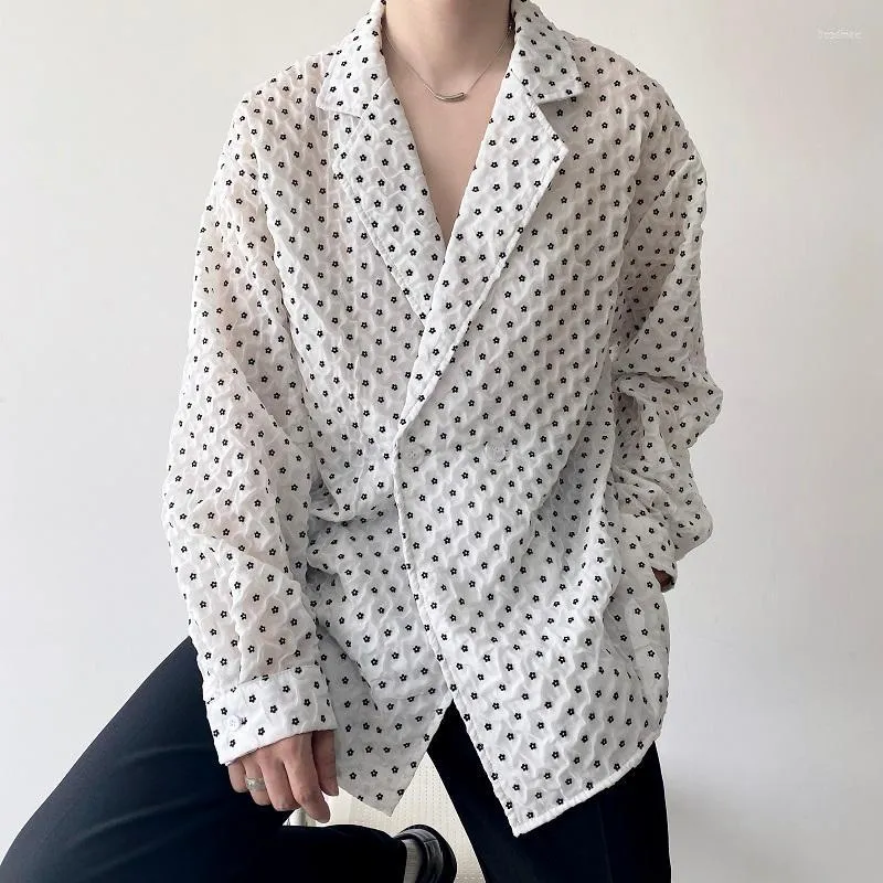 قمصان رجالية عادية بطبقة مزدوجة من خيوط Muyun بسيطة طية صدر للرياح الباردة بأكمام طويلة قميص رجالي موضة نقطة موجة بيضاء