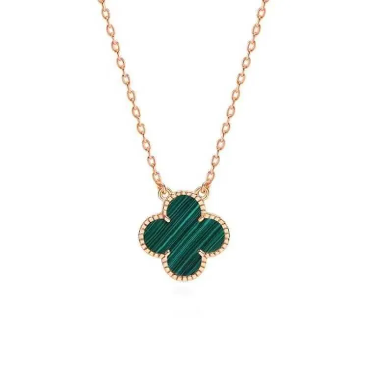van clover necklace Lucky Four-leaf clover necklace women ins simple senior clavicle chain pendant to give girlfriend Qixi Valentine's Day gift