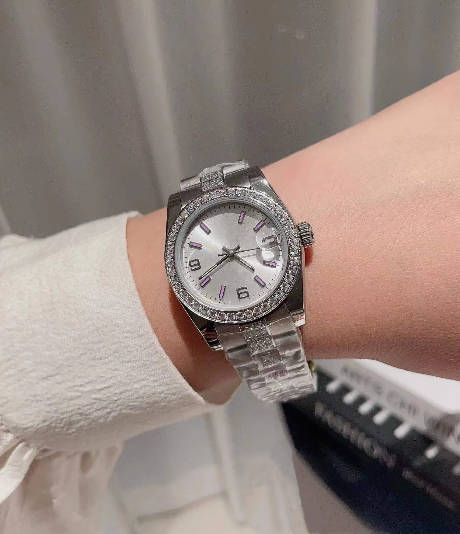 Classic New Women Automatic Mechanical Sport Wristwatch Stainless Steel Numerals Watch Geometric Digital Dials Waterproof Ladies Zircon Bezel Clock 31mm
