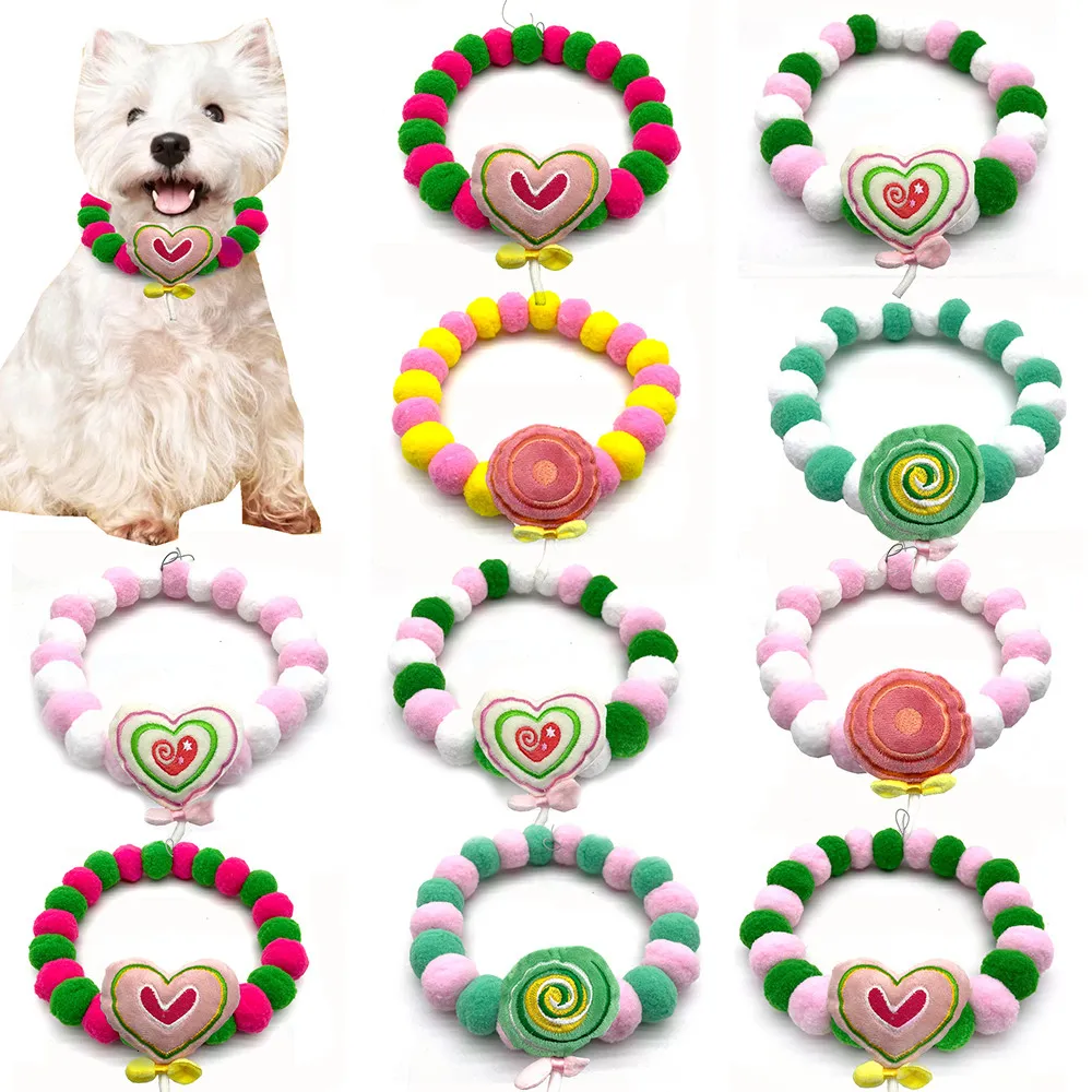 Hundkläder 12sts alla hjärtans dag dekorera kreativa små stora stora bowtie lollipop hjärtstil halsband levererar husdjur tillbehör 230628