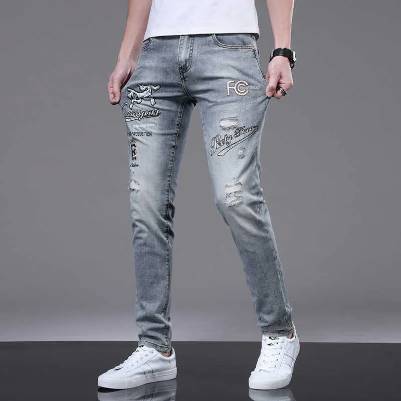 Men's Jeans designer High end men's jeans, spring and summer new products, slim fitting elastic small feet, version, trendy embroidery mix match style,