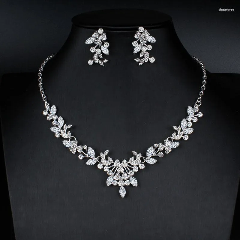 Necklace Earrings Set Dubai Women's Jewelry Bridal Zircon Exquisite Small Dress Silver Color Accessories