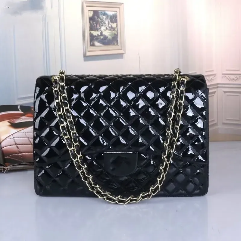 Brand Women's Bag Genuine Leather Shoulder Bags for Channel Women Brand Messenge Retro Thread Heart Female Bag Chain Square Bags 001