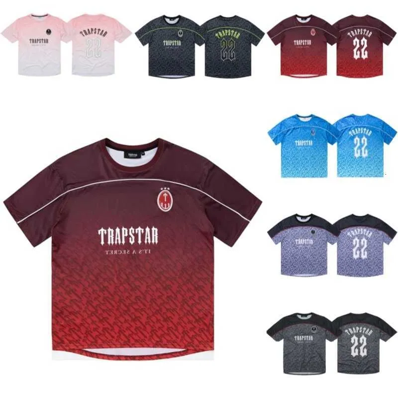 メンズトラップスターTシャツサッカージャージーロゴNo.22印刷された半袖通気性のあるヒップホップストリートウェア3whw