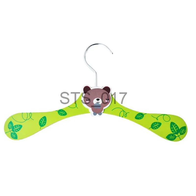 Portable Wooden Cartoon Animal Hanger Racks For Kids Clothes And Coats  1/Household Childrens Coat Hangers For Children And Toddlers X0629 From  Sts_017, $30.72
