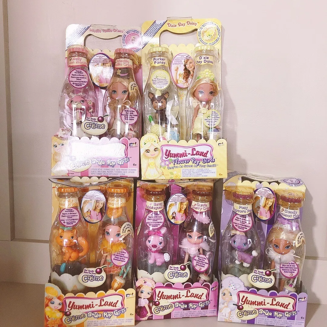 Dolls Oryginalne zabawki lalki lądowe Yummi do dziewcząt Kolekcje anime figurka stare vintage urocze dzieci Zestaw Pet Cream Pop 230629