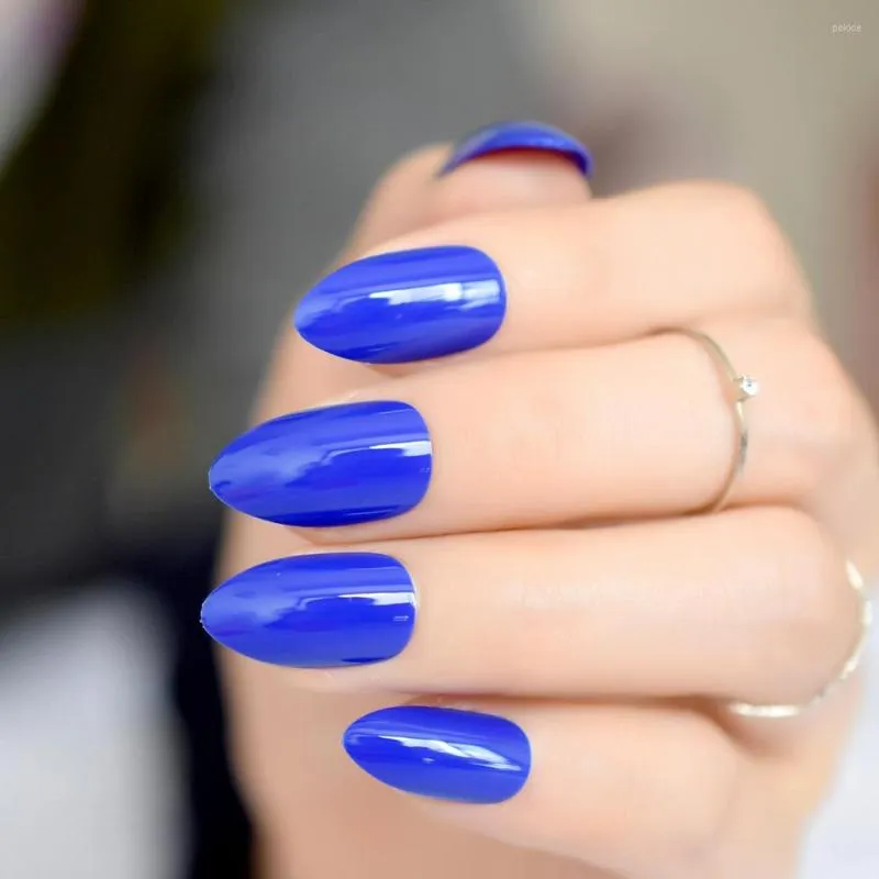royal blue nails acrylic