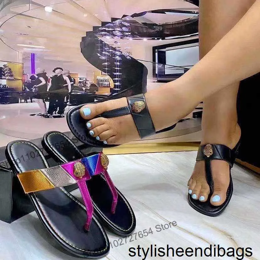 Slipare 2023 Summer Kurt G Hårdvara Diamond Buckle Flip-Flops Kvinnor Slides Outdoor Beach Tallare Fashion Ladies Sandaler Kvinnor Stylisheendibags