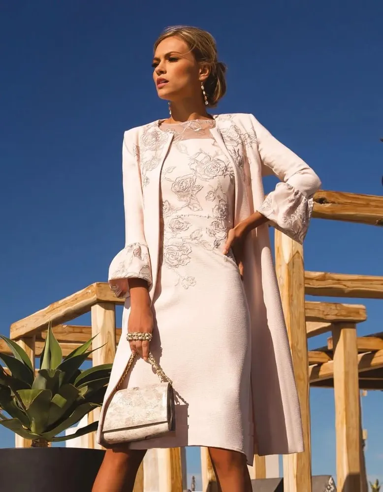 Elegant Knee Length Mother Of The Bride Dress With... From Babybeautiful, $100.51 | DHgate.Com Elegant Knee Length Mother Of The Bride Dress With... From Babybeautiful, $100.51 | DHgate.Com