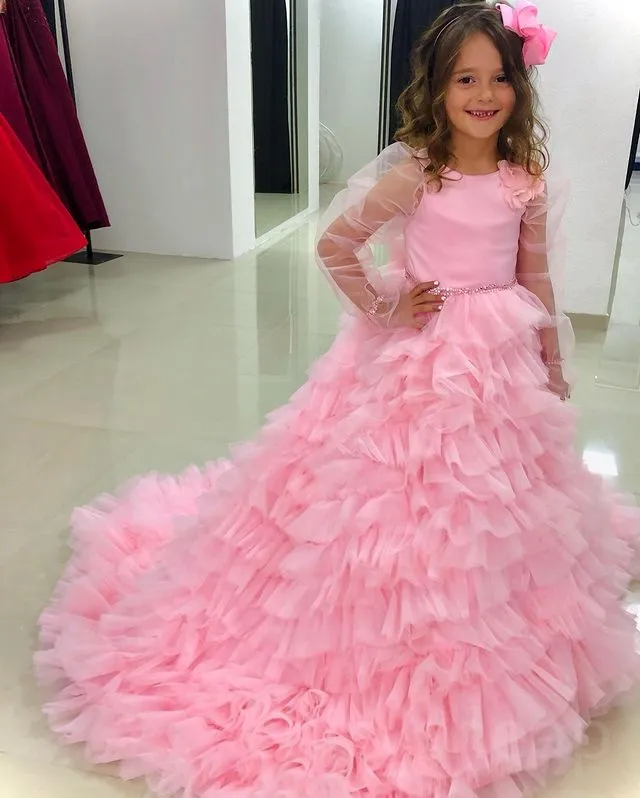 2023 Pink Beaded Flower Girl Dresses Ball Gown Tulle Tiers Vintage Little Girl Peageant Dress Gowns ZJ406