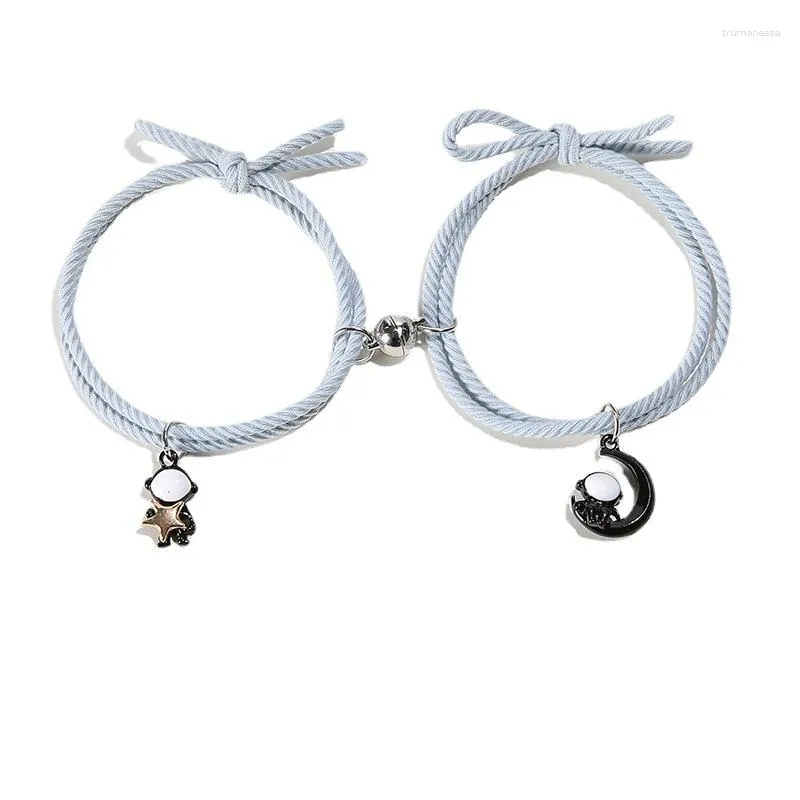 Bracelets porte-bonheur 2 pièces/ensemble bel astronaute avec pendentif Robots lunaires pour attirer le cadeau d'amant de Bracelet de l'autre