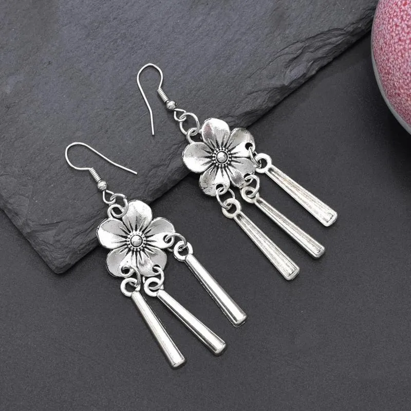 Dangle Earrings Bohemian Style Flowers Type Fashion Alloy Tassel Jewelry Suitable For Girls' Holiday Party Graduation Gifts