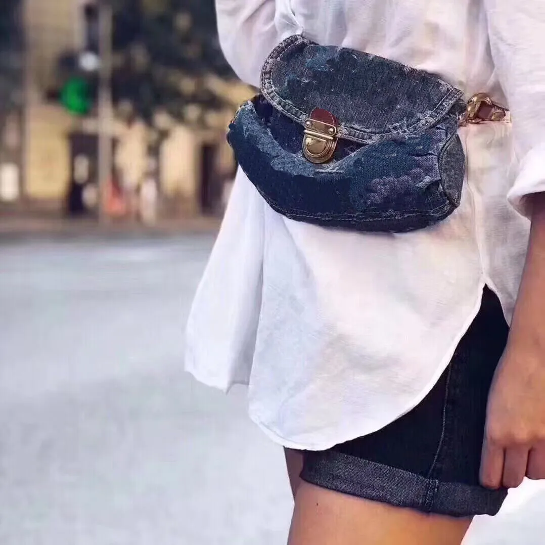 럭셔리 핸드백 여성용 어깨 가방을위한 디자이너 핸드백 Jean Fabric M44470