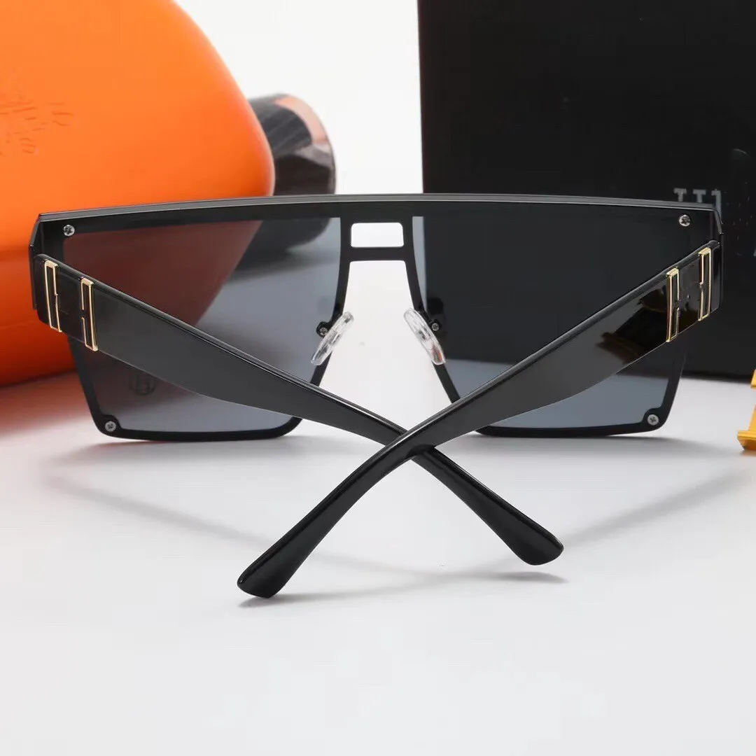 YUELUQU Lunettes De Soleil Polarisées Carrées Rétro Oversize Pour Femmes Et Hommes - Style Vintage UV400, Grand Cadre Métal Classique