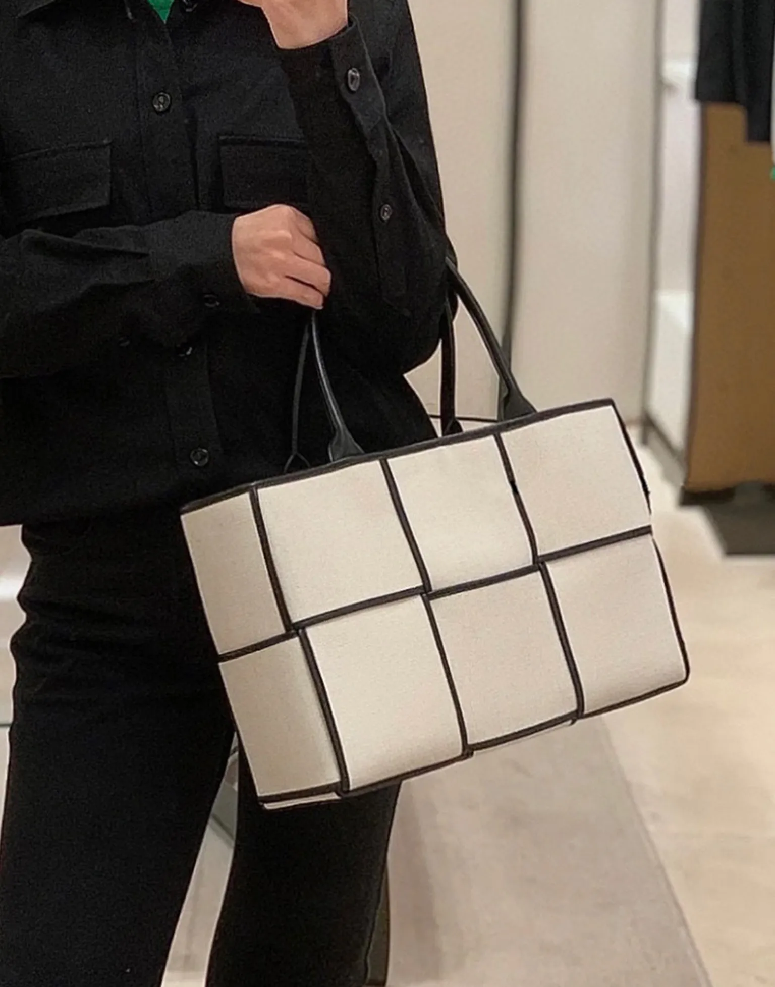 Bolsas de ombro de qualidade Bolsa de ombro Arco Bolsa de lona Bolsa de couro 2 peças Senhora mulher Compras férias Bolsa de viagem Grande capacidade luxo Moda Preto branco Criss- linhas 30CM