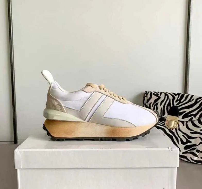 Passarela tenis cheap plataforma