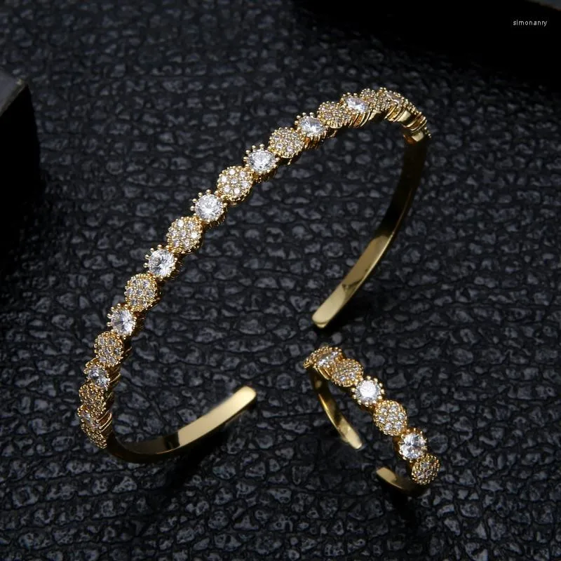 Halsbandörhängen Set Luxury Elegant Cubic Zircon Stackable Bangle Rings for Women Wedding Arabia Bridal BRINCOS PARA AS MULHERES STRE22