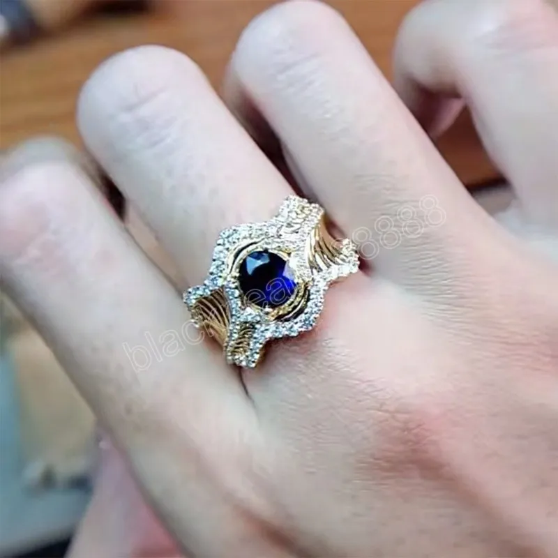 Italienska vintage smycken lyxsimulering Royal Blue Sapphire ringer kvinnors eleganta bankettfesttillbehör för kvinnor