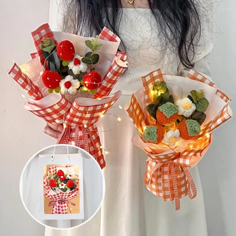 Decorative Flowers Strawberry Crochet Flower Bouquet Finished Artificial Rose Handmade With Light String Wedding Guest Gift Teacher's Day