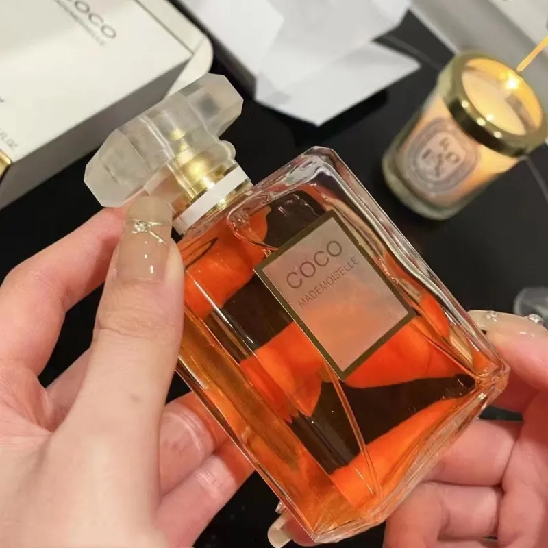 Lüks Büyüleyici Parfüm En Kaliteli 100 ml Yüksek Versiyon lüks parfüm kadınlar için uzun ömürlü koku iyi koku spreyi hızlı teslimat