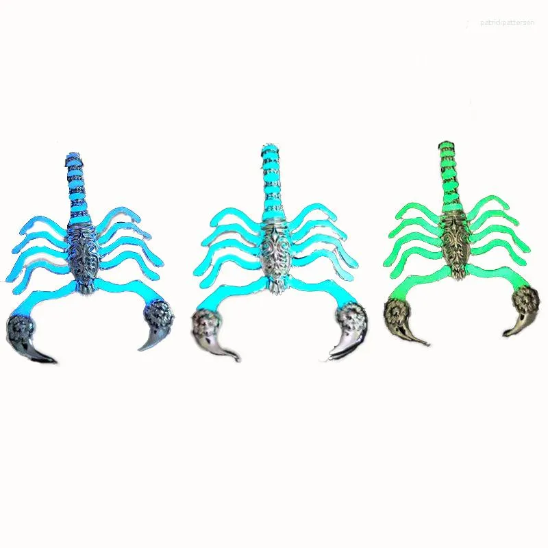 Pendant Necklaces Halloween Luminous King Scorpion Creative Glow In The Dark Necklace For Men