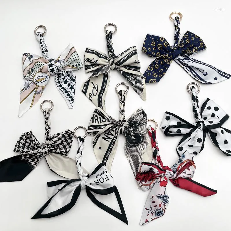 Keychains nyckelring för kvinnors nycklar LANYARD Söt bilnyckelkedjor Strap Tag Bag Charm Accessories Ladies Rings Hook Keyring Holder