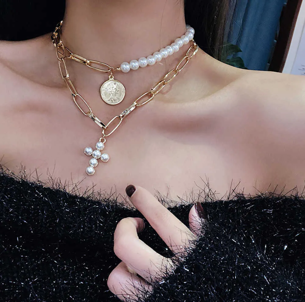 Designimitation Pearls Choker Halsband Kvinnliga Cross Pendant Halsband Kvinnor Guldfärg 2019 Fashion Summer Coin Jewelry