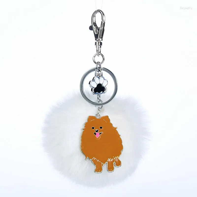 Nyckelringar päls pompom pomeranian nyckelkedjor för kvinnor män legering metall pom hund pendent väska charm keyring bil nyckelchain ring