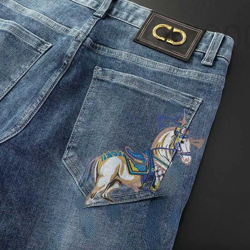 Mäns jeans designer män shorts raka ben byxor stora h broderi casual byxor tvättade mode krigshästtryck dragkedja åtkomstkontroll denims uax1