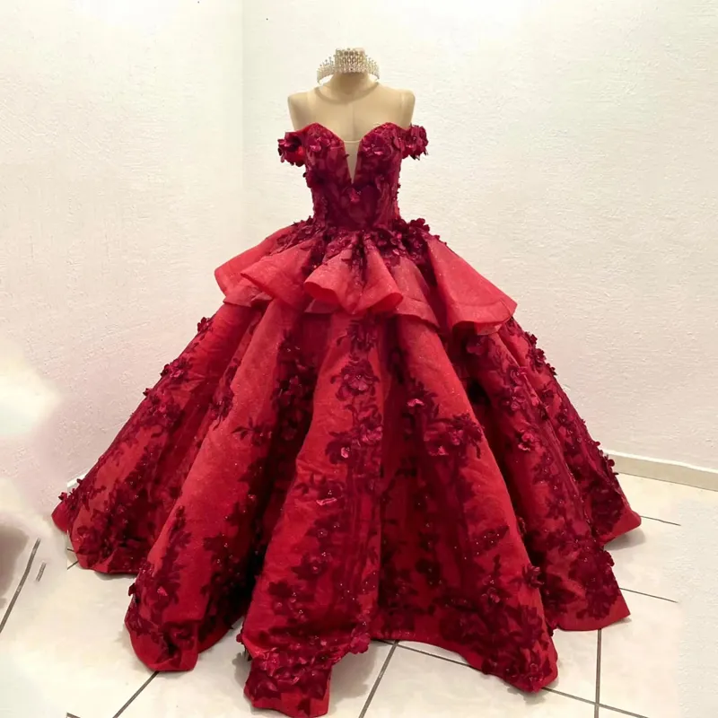 Röd glänsande quinceanera klänningar bollklänning för söta flickor pärlstav paljetter 3d blommor födelsedagsfest prinsessor prom klänning kläder de soiree