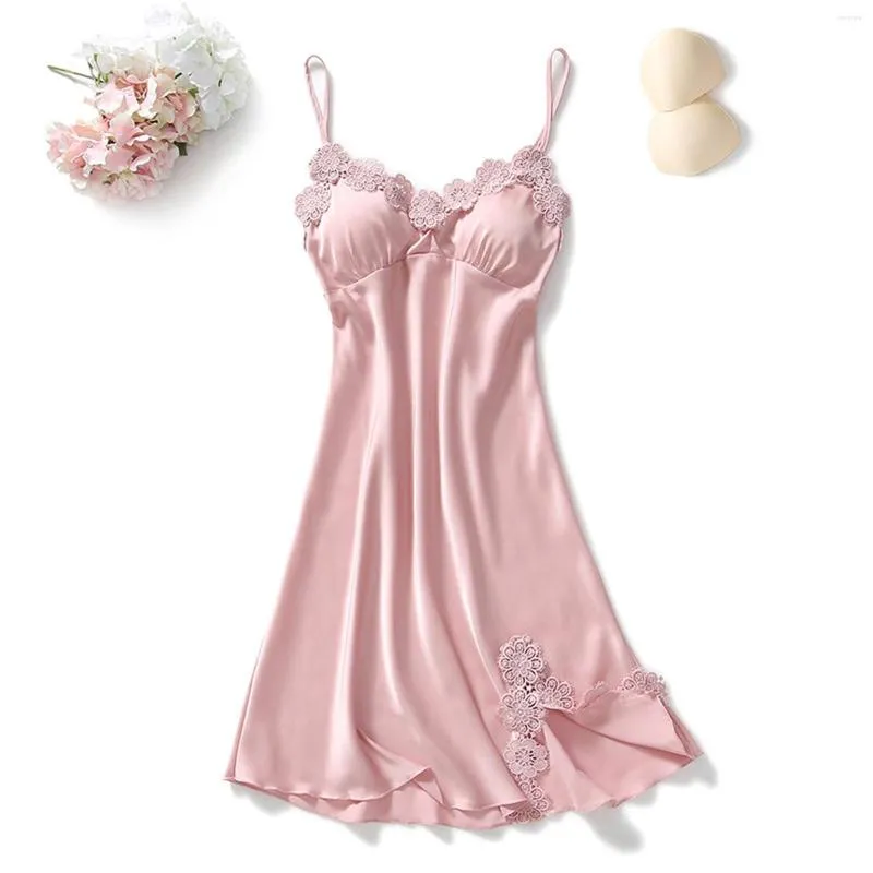 Kvinnors sömnkläder sexig satin Silk Nightgown Lace V Neck Dress Summer vadderad Pyjama Suspender Home Wear Nightdress