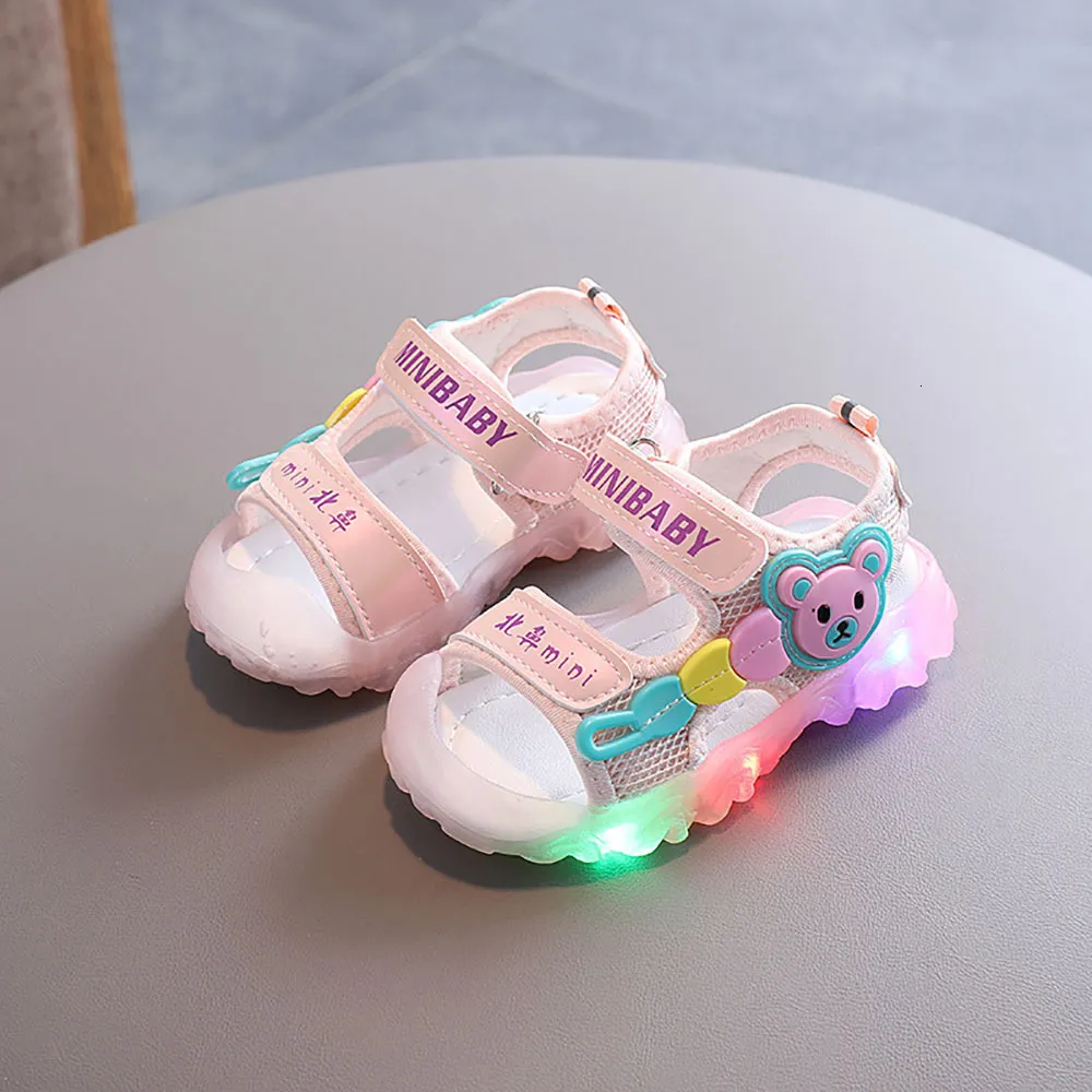 Sandalen PU Leer Zomer Voor Kinderen LED Licht Trend Mode Strand Schoenen Kinderen antislip Jongens Meisjes 230630