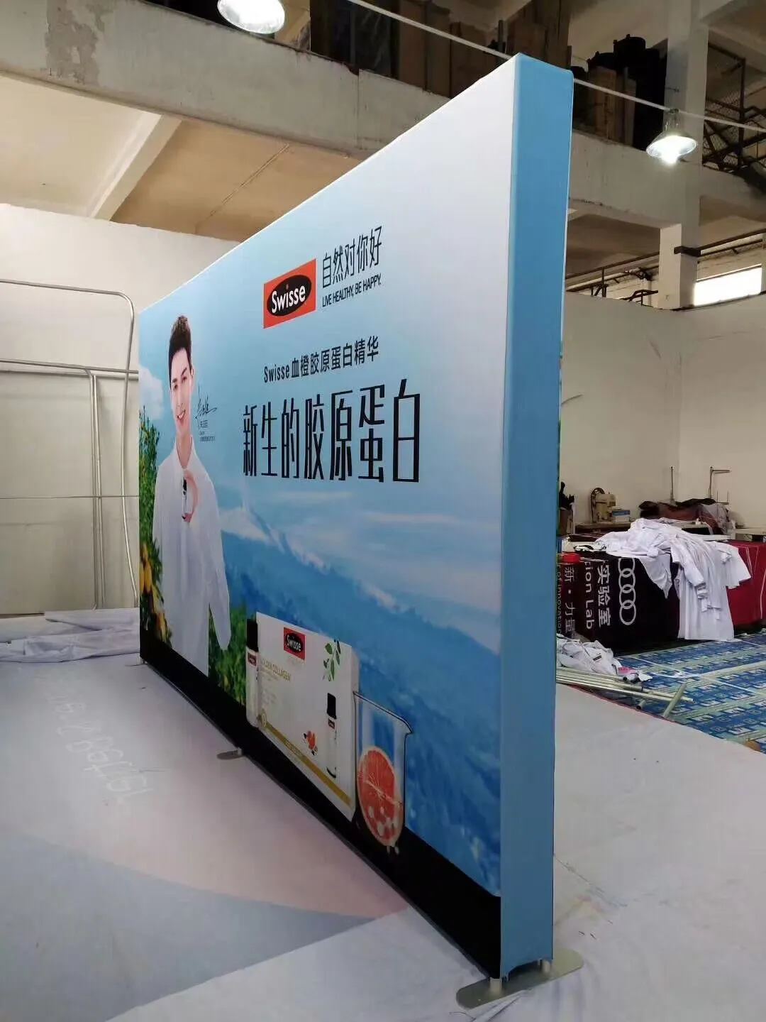 Easy-To-Install Custom Tension Fabric Ceiling Banner Counter Pop Up Backdrop Exhibition Booth Trade Show Equipment Display Stand