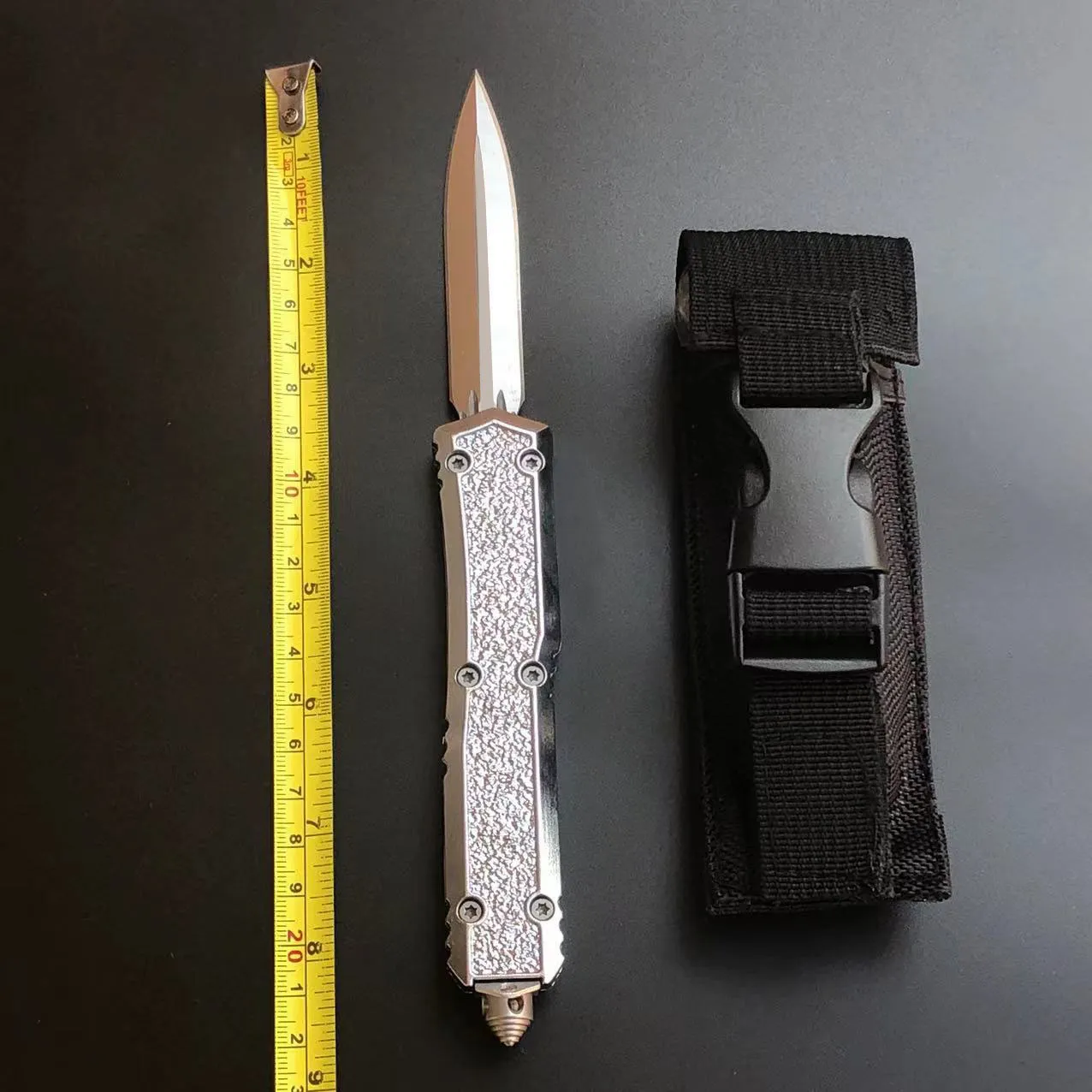 Partihandel CNC Folding Knife Tactical Knife Outdoor Survival Knives Zink-aluminiumlegering