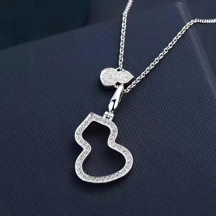 Halsbandkedjetyper Guldkedjan Gourd Pendant Halsband Desinger Halsband för kvinnor 925 Sterling Silver Luxury Personality Jewelry High Fashion Choker för kvinnor