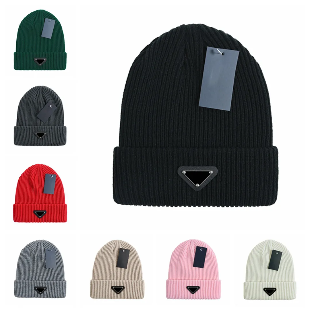 Gorro de diseño Gorro de lujo Gorro de punto temperamento Gorro versátil Gorro de punto Carta cálida Triángulos Sombrero de diseño Sombrero de regalo de Navidad Bolsa para el polvo 10 colores Muy bueno