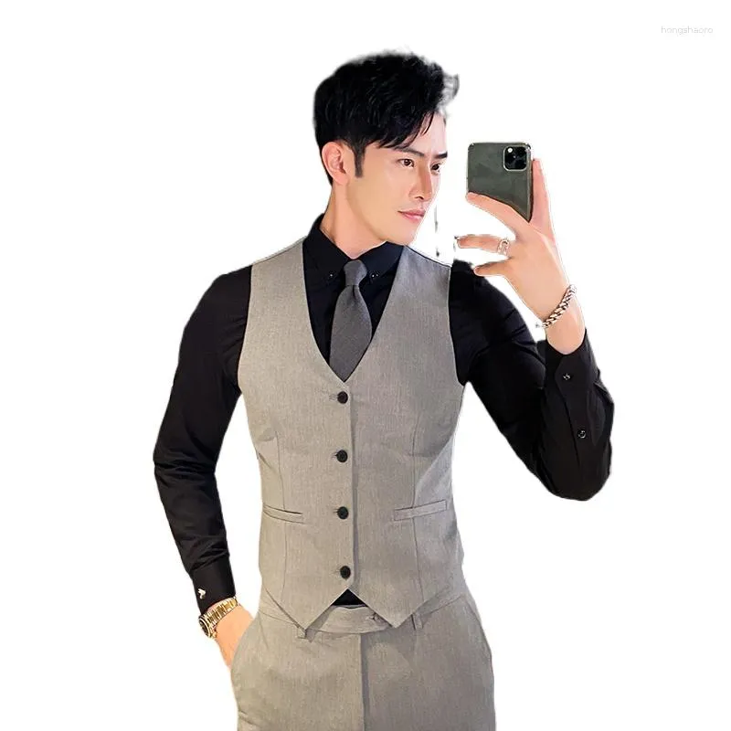 Three piece with double breasted U-shape waistcoat – Uomo Attire