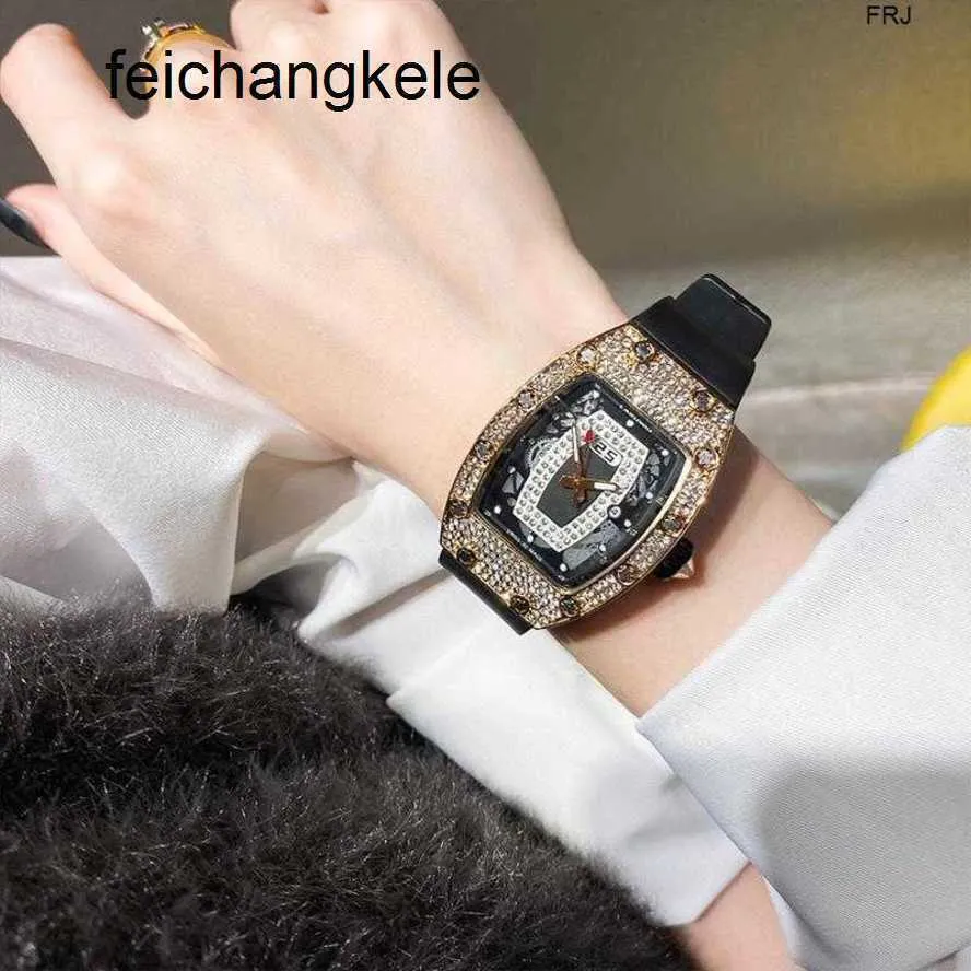 Richardmill Watch 여성 시계 디자이너 Richads Miler Richar Women Miller S Top 10 브랜드 와인 배럴 대형 다이얼 Frank Full Diamond Muller