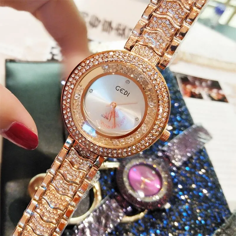 Armbanduhren Loch Verkauf Fee Damen Frauen Armbanduhr Edelstahl mit Glas Chinesische flache runde wasserdichte Bewegung