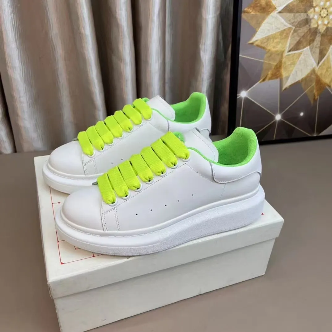 2023top nieuwe designer casual schoenen platform sneakers heldere zool zwart wit grijs blauw Royal Neon Green heren trainers Tennis njh00002