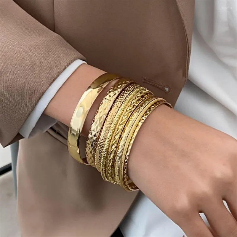 Bracelet 10 pièces ensemble Style ethnique couleur or Bracelet Vintage large lisse bracelets pour femme bracelets 2023 accessoires de bijoux à la mode