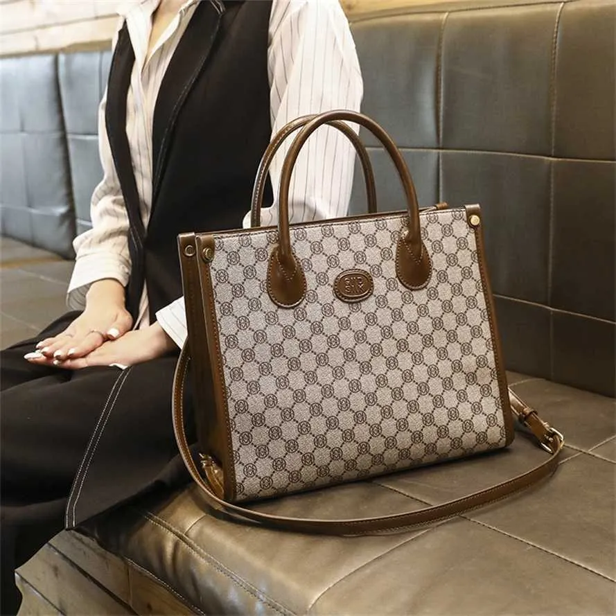 Women s Fashion Printed Tote Bag Large Capacity Handheld Single Shoulder Crossbody Bag Designer Mom s Bag Outlet Sale