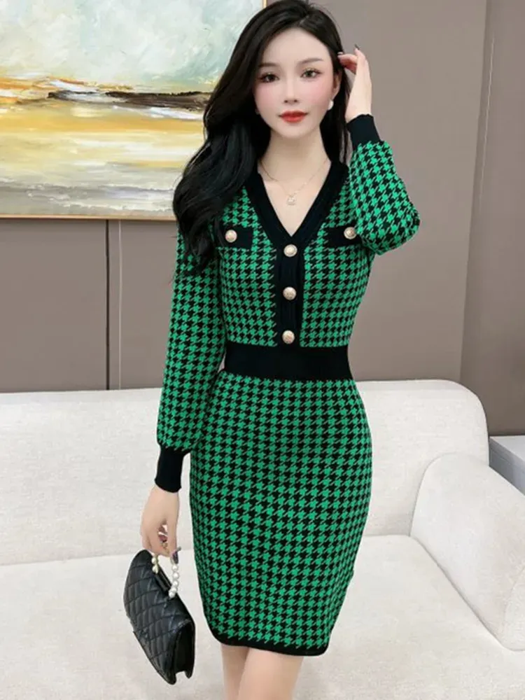 Basic Casual Dresses Women's Sexy V-Neck Knitted Sweater Dress New Autumn/Winter Korean Long Sleeve Slim Temperament Houndstooth Dresses 2024