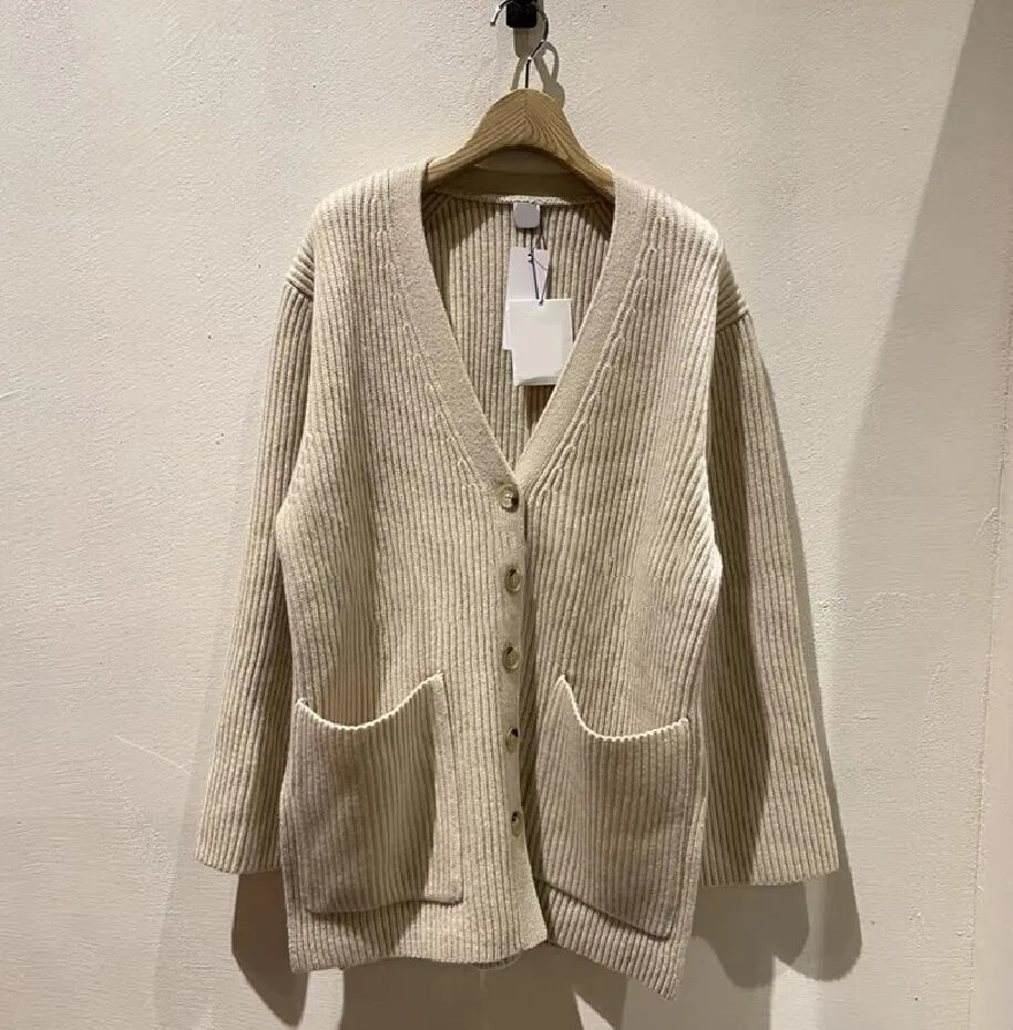 Autumn/Winter New V Zero Rib Midlängd stickad ull Cardigan Totem Kvinnors mångsidig lös tjock varm kappa