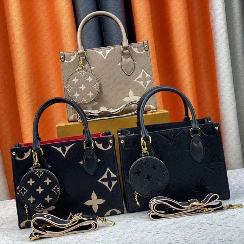Designer kvinnor totes högkvalitativa kvinnor handväskor små shoppingväskor präglade blomma på tygpåsar handväskor axelpåsar tvärsäckar kopplingspåsar med myntväska